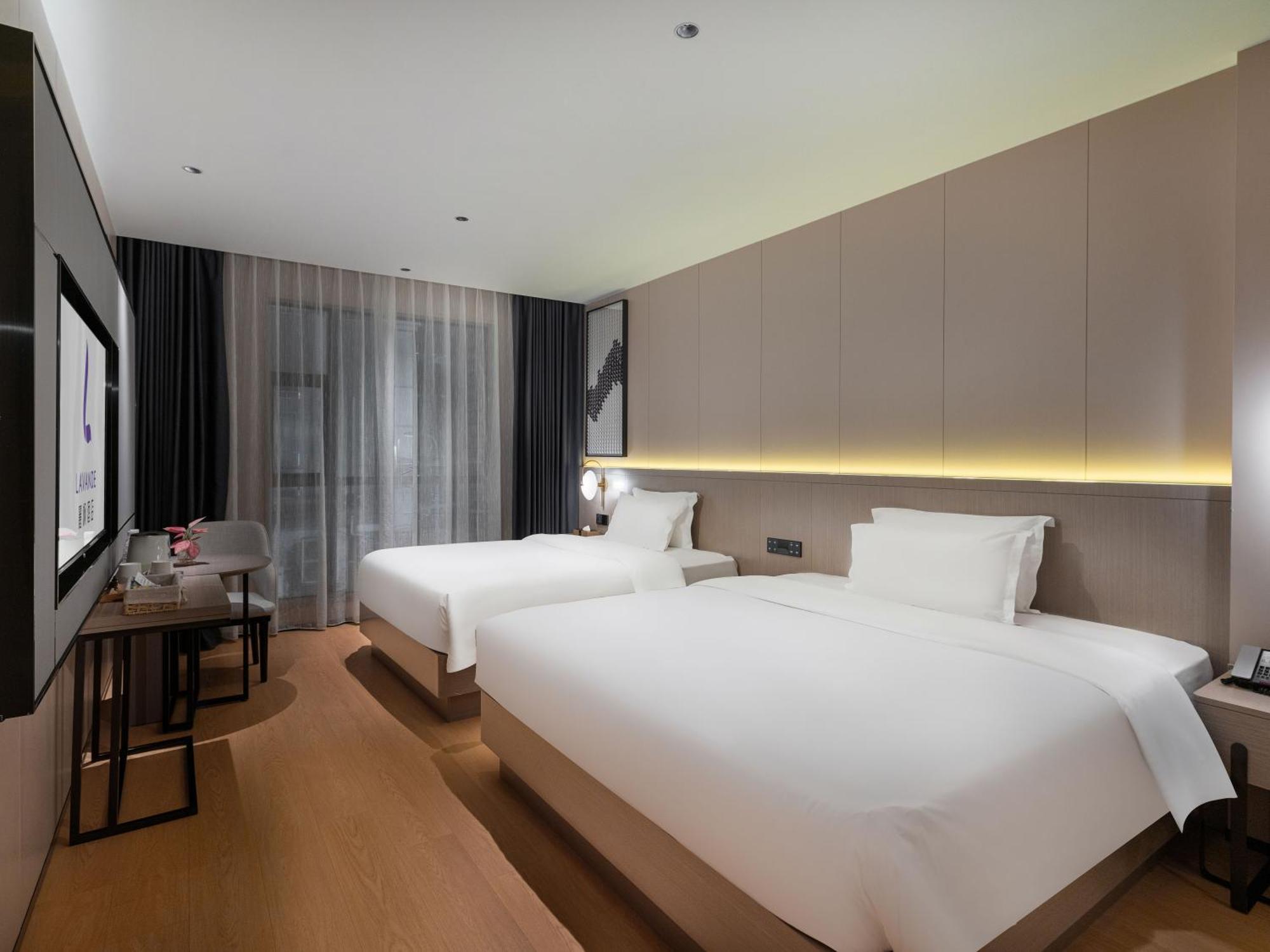 Lavande International Hotel Guangzhou Taikoo Hui Square Shipaiqiao Metro Station Branch - Free Shuttle Bus To Canton Fair Complex During Canton Fair Period & Free Vpn Internet Access Extérieur photo