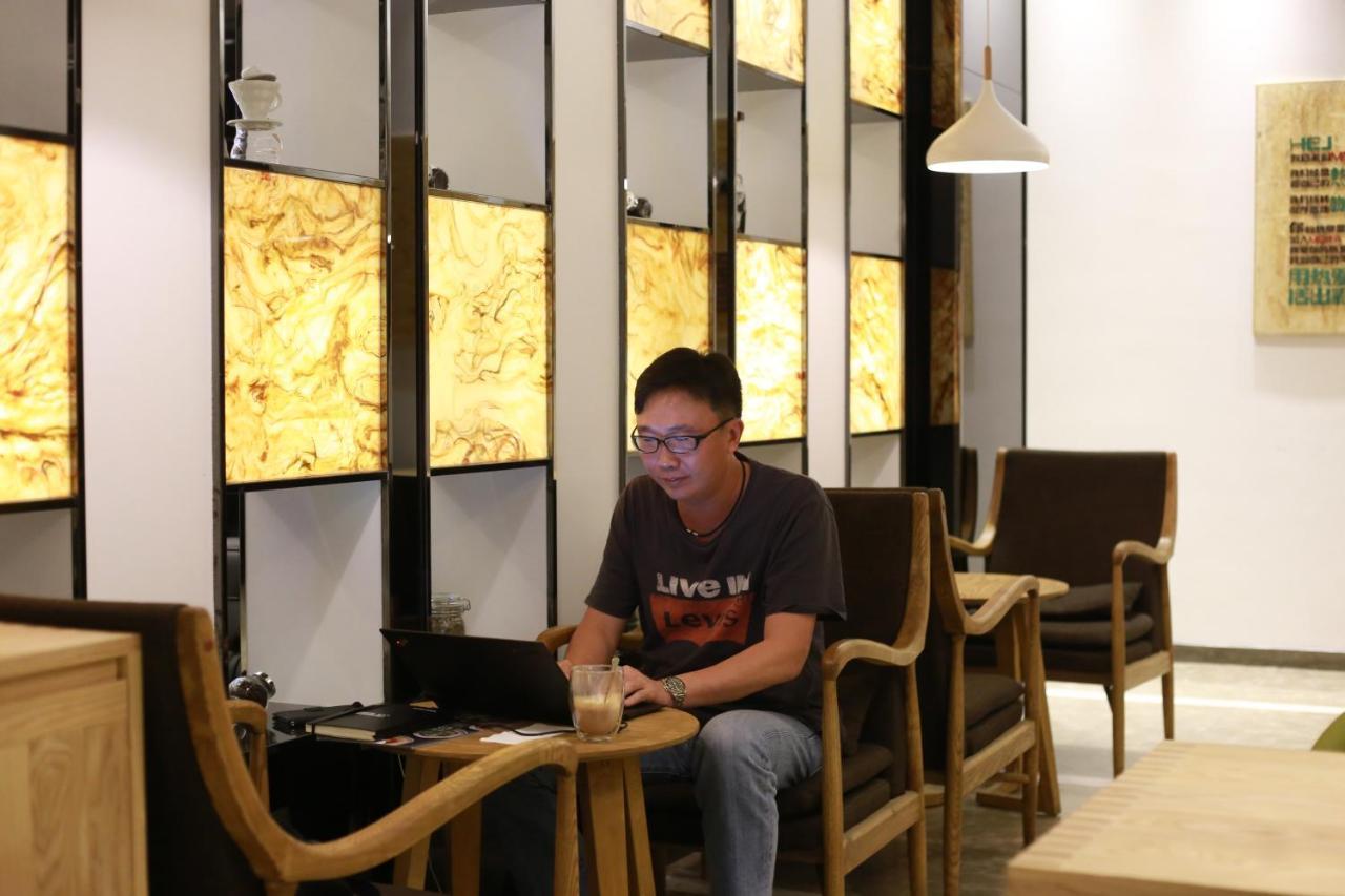 Lavande International Hotel Guangzhou Taikoo Hui Square Shipaiqiao Metro Station Branch - Free Shuttle Bus To Canton Fair Complex During Canton Fair Period & Free Vpn Internet Access Extérieur photo