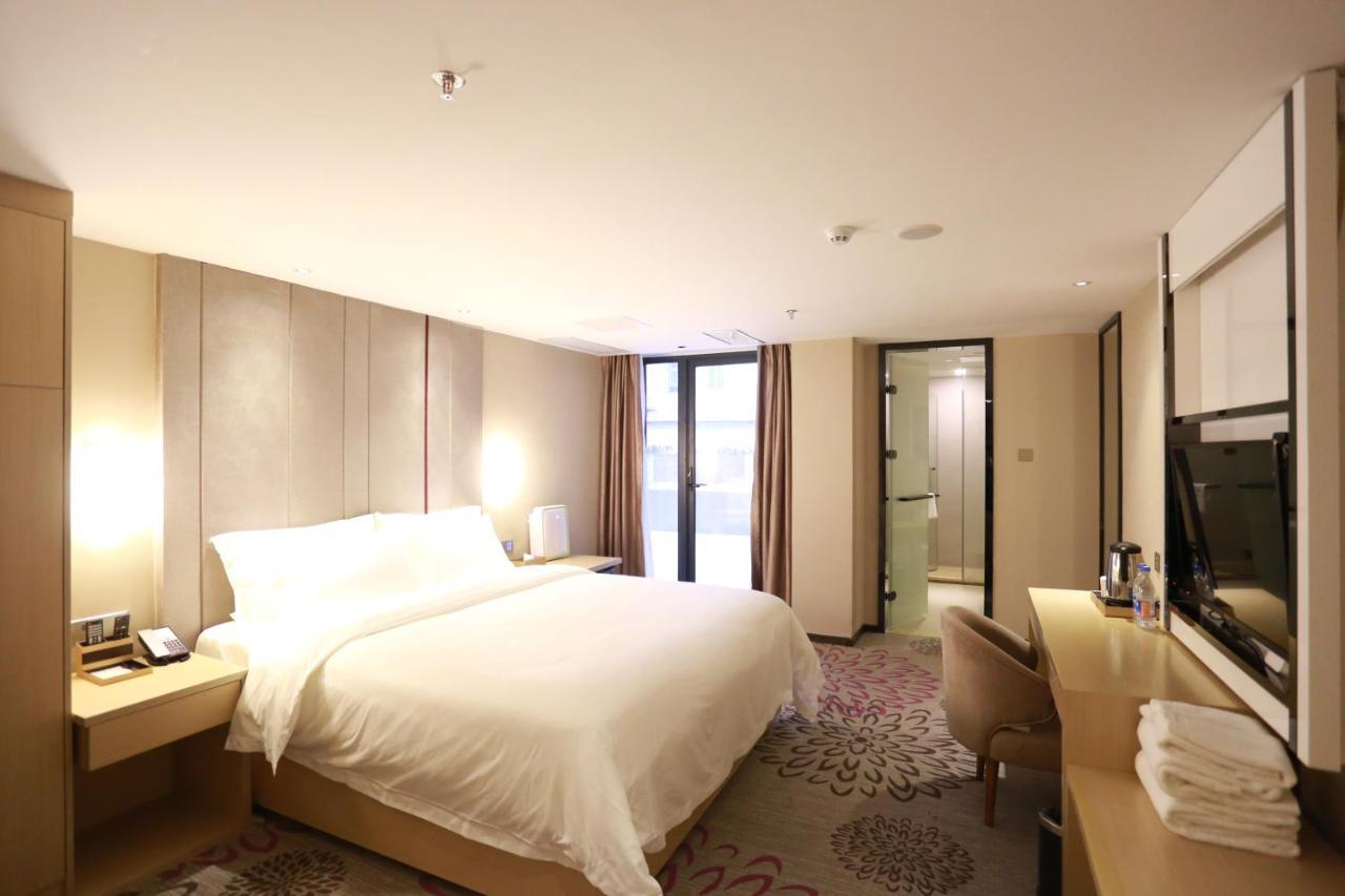 Lavande International Hotel Guangzhou Taikoo Hui Square Shipaiqiao Metro Station Branch - Free Shuttle Bus To Canton Fair Complex During Canton Fair Period & Free Vpn Internet Access Extérieur photo