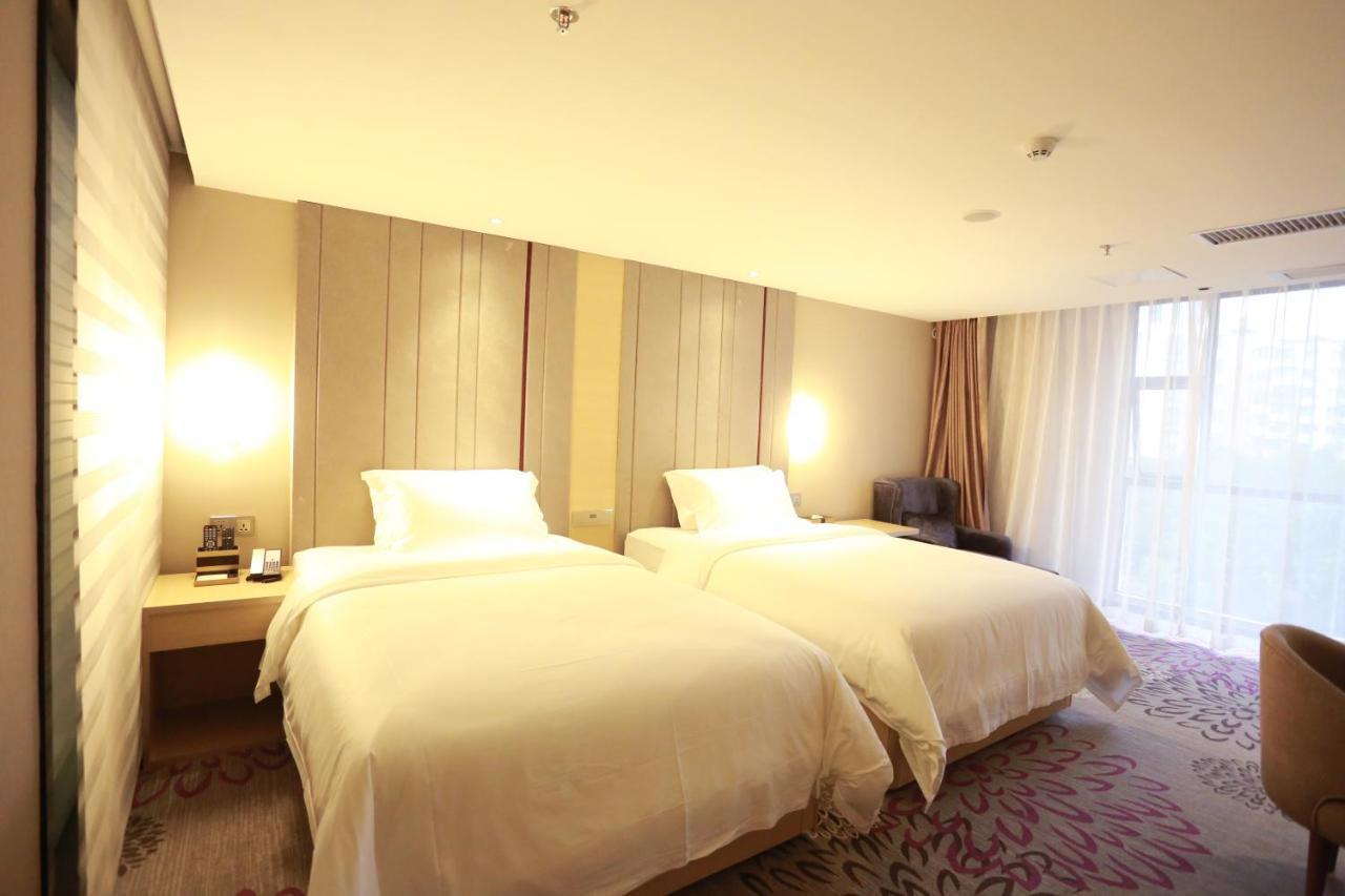 Lavande International Hotel Guangzhou Taikoo Hui Square Shipaiqiao Metro Station Branch - Free Shuttle Bus To Canton Fair Complex During Canton Fair Period & Free Vpn Internet Access Extérieur photo