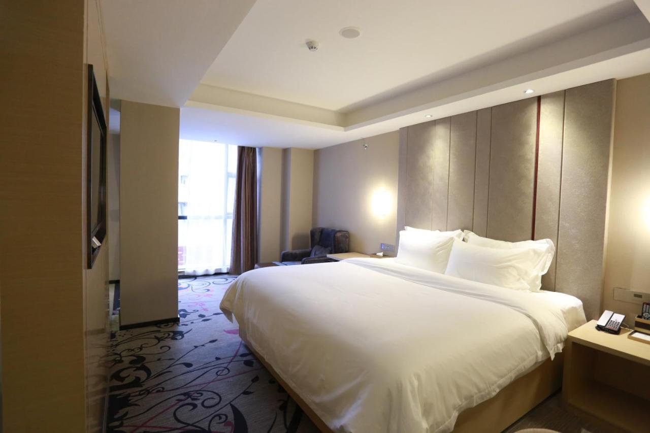 Lavande International Hotel Guangzhou Taikoo Hui Square Shipaiqiao Metro Station Branch - Free Shuttle Bus To Canton Fair Complex During Canton Fair Period & Free Vpn Internet Access Extérieur photo